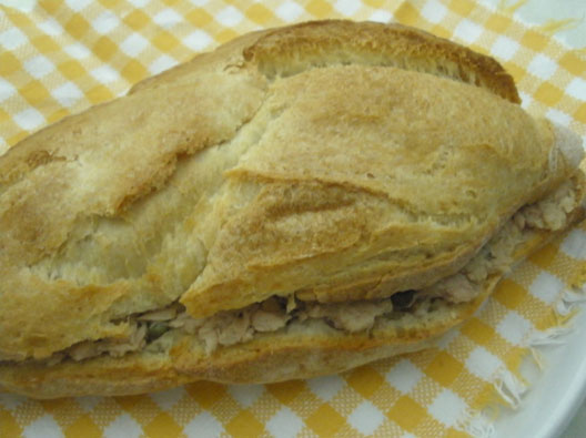 Pizzarello e vino: due tradizioni che domani si incroceranno